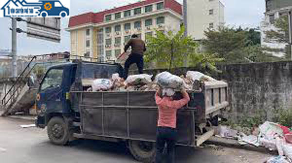 Cập nhật bảng giá vận chuyển phế thải xây dựng giá bao nhiêu tiền 1 xe 2026