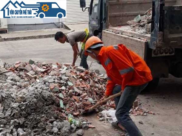 Dịch vụ thu gom xúc đổ và vận chuyển bần tại Hà Nội của Mạnh Hùng